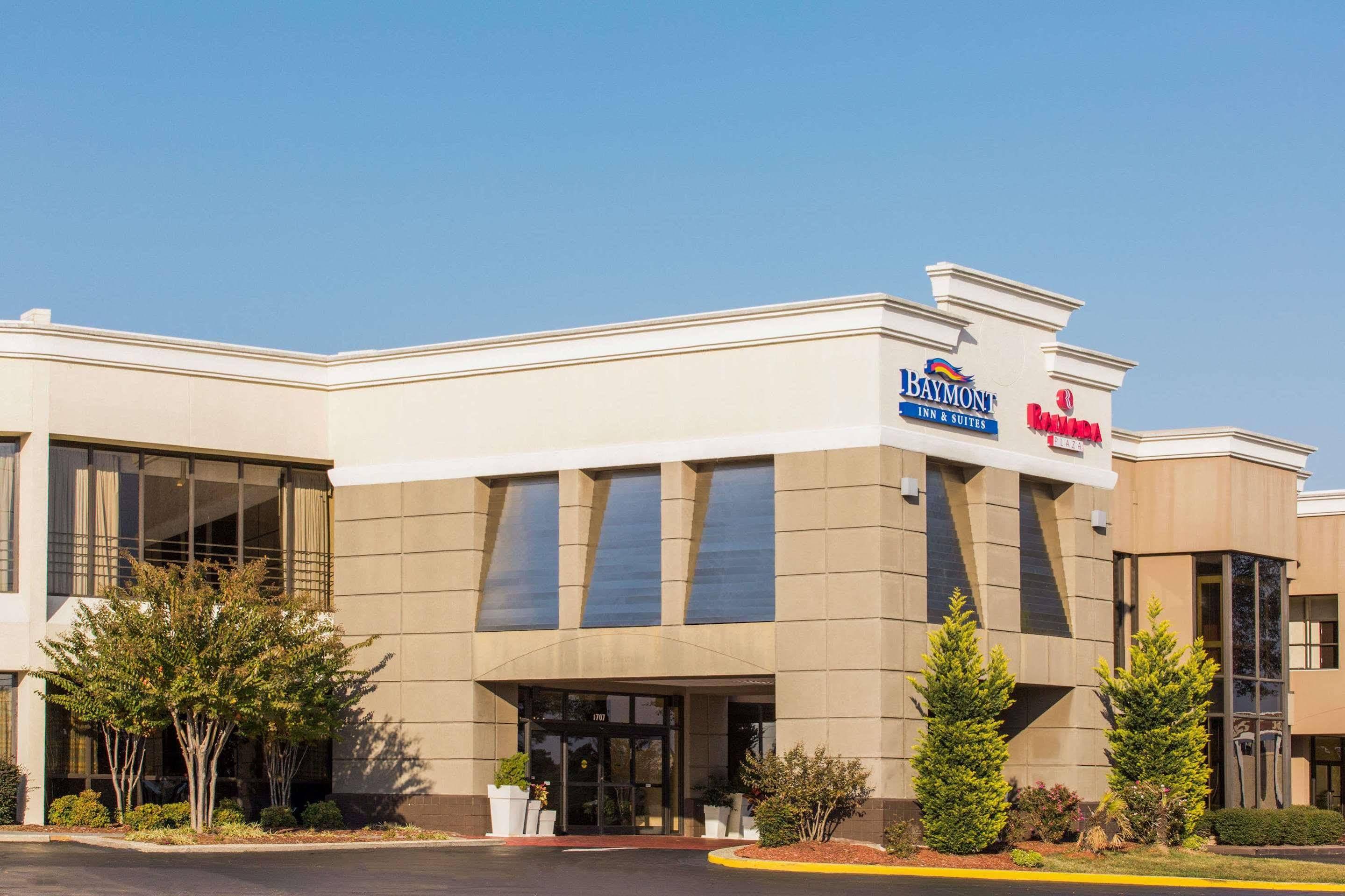 Baymont By Wyndham Fayetteville Fort Bragg Area מראה חיצוני תמונה