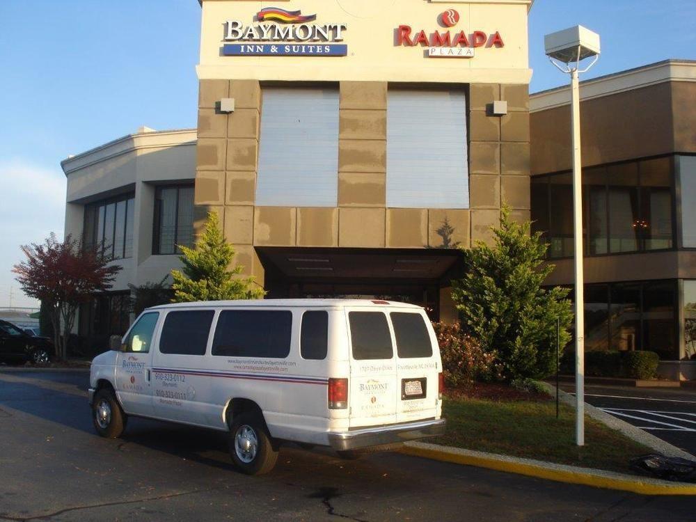 Baymont By Wyndham Fayetteville Fort Bragg Area מראה חיצוני תמונה